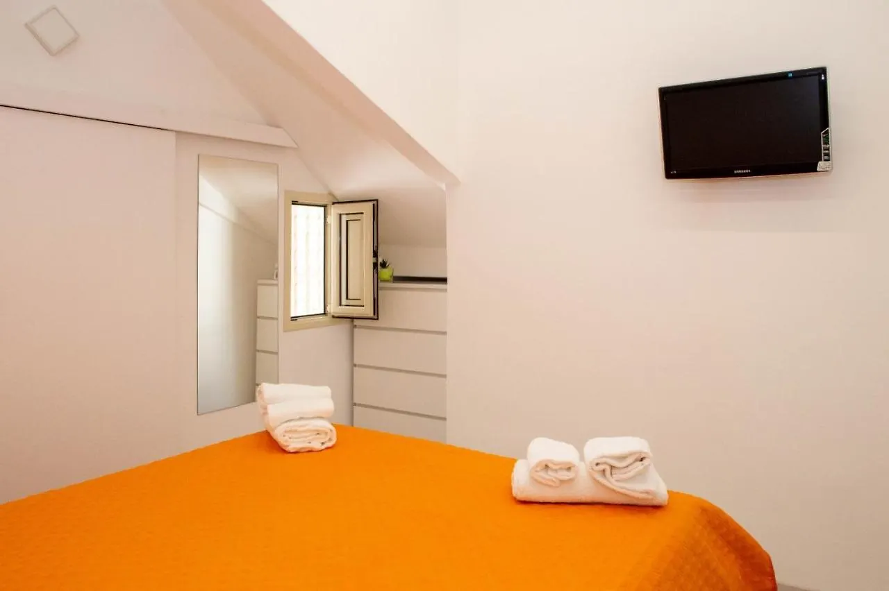 Casa de Férias Endless Summer Apartment Marina di Ragusa Itália