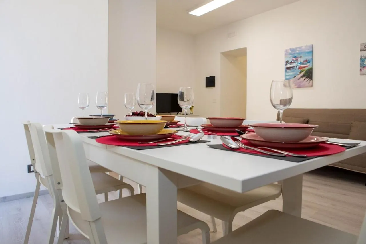 Endless Summer Apartment Marina di Ragusa 0*,  Italia